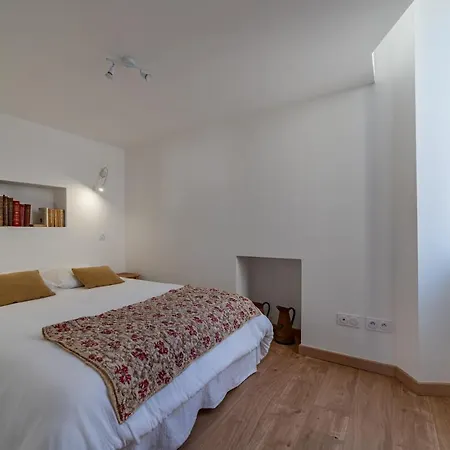 Appartement La Cathedrale De Bois Nîmes