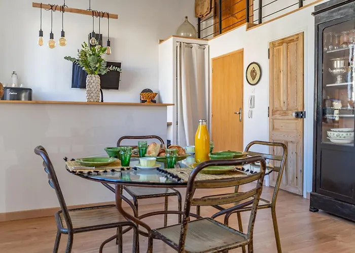 La Cathédrale De Bois Nimes